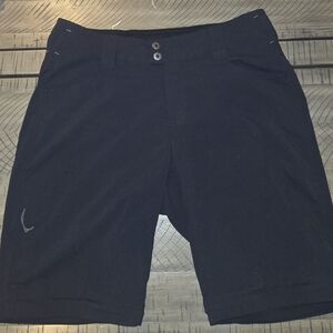 Columbia Black Flat Front Shorts Athletic Style